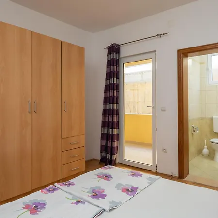 Xxl Family Penthouse ماكارسكا